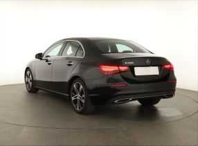 Mercedes-Benz A - 2023