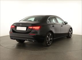 Mercedes-Benz A - 2023