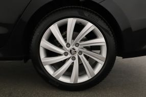 Škoda Octavia - 2024