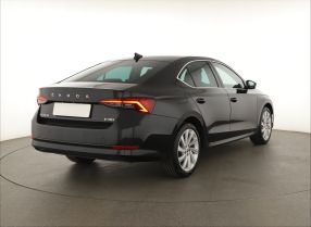 Škoda Octavia - 2024