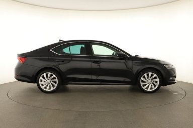 Škoda Octavia - 2024
