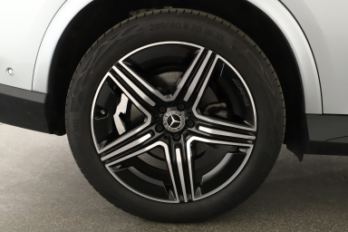 Mercedes-Benz GLC - 2023