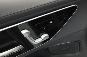 Mercedes-Benz GLC - 2023