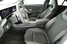 Mercedes-Benz CLA - 2023