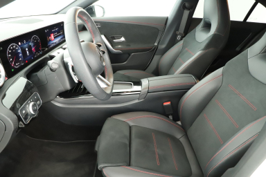 Mercedes-Benz CLA - 2023