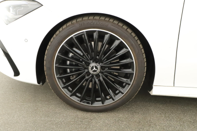 Mercedes-Benz CLA - 2023