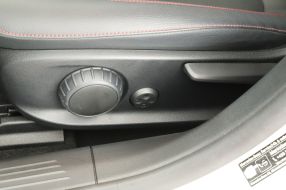 Mercedes-Benz CLA - 2023