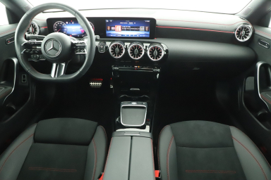 Mercedes-Benz CLA - 2023
