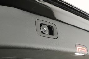 Mercedes-Benz C - 2023