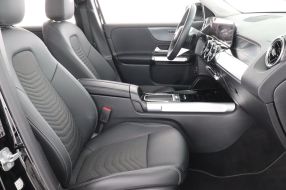 Mercedes-Benz GLB - 2024