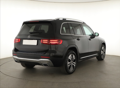 Mercedes-Benz GLB - 2024