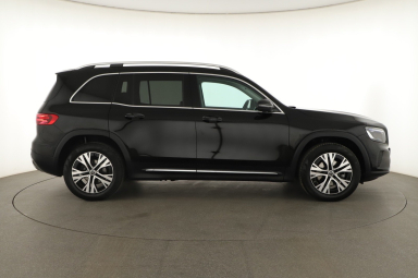 Mercedes-Benz GLB - 2024
