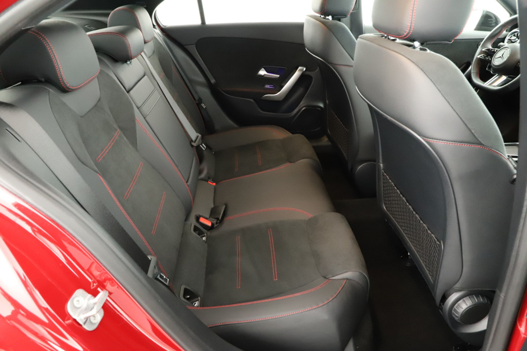Mercedes-Benz A