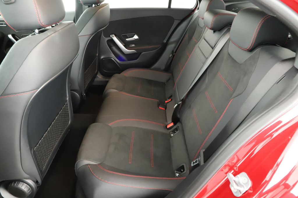 Mercedes-Benz A