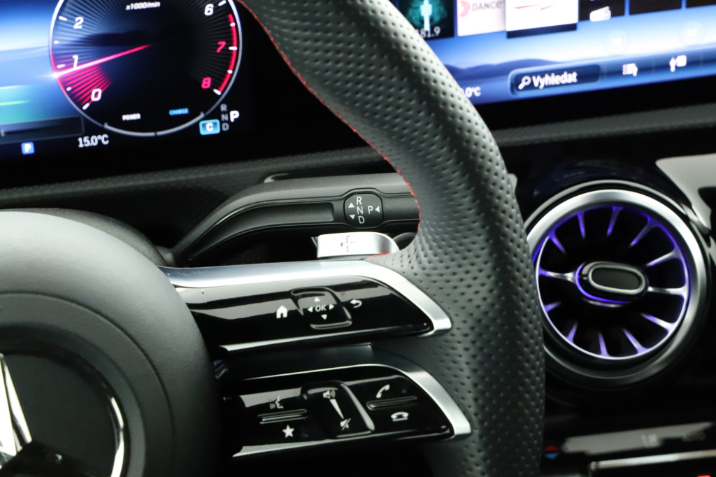 Mercedes-Benz A