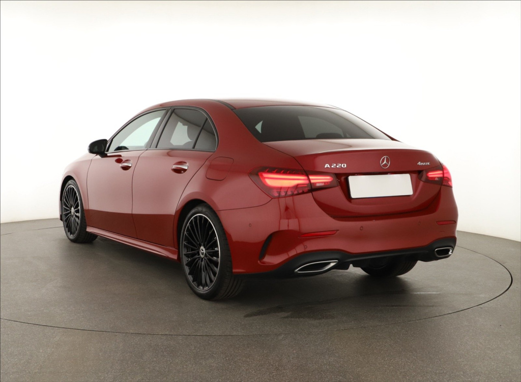 Mercedes-Benz A