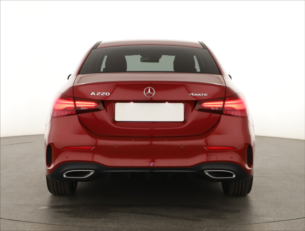 Mercedes-Benz A