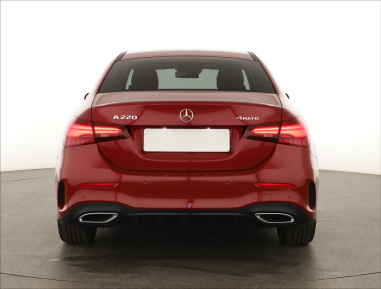 Mercedes-Benz A - 2023