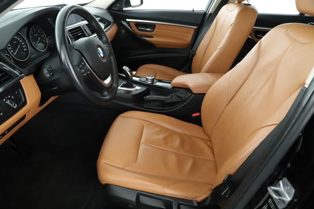 BMW 3