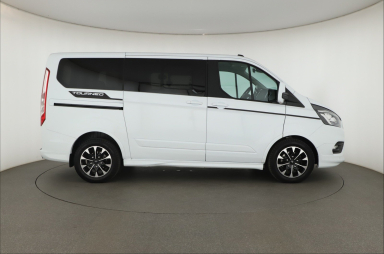 Ford Tourneo Custom - 2023
