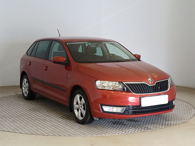 Škoda Rapid Spaceback 2014