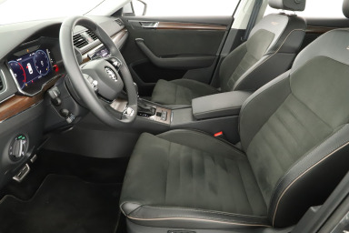 Škoda Superb - 2024