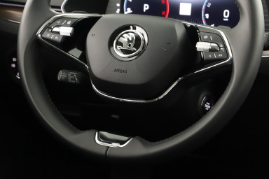 Škoda Superb - 2024