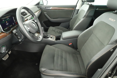 Škoda Superb - 2024