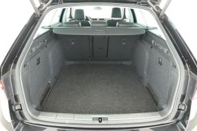 Škoda Superb - 2024
