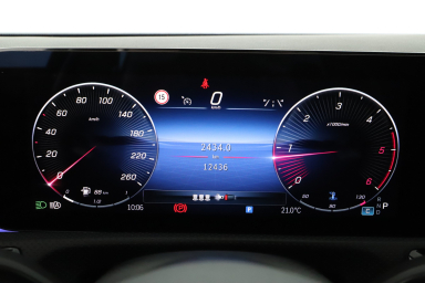 Mercedes-Benz CLA - 2023