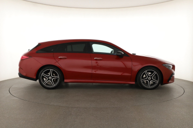 Mercedes-Benz CLA - 2023