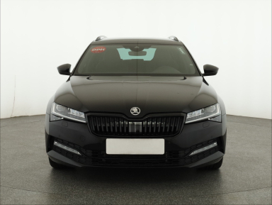 Škoda Superb - 2024