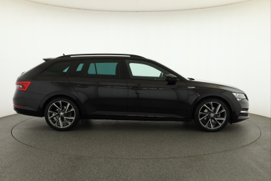 Škoda Superb - 2024