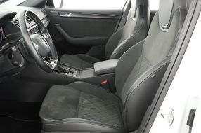 Škoda Superb - 2024