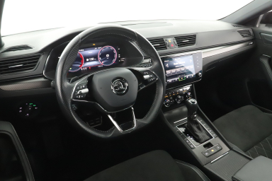 Škoda Superb - 2024