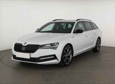 Škoda Superb - 2024