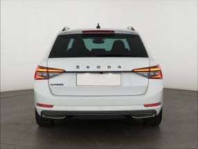 Škoda Superb - 2024