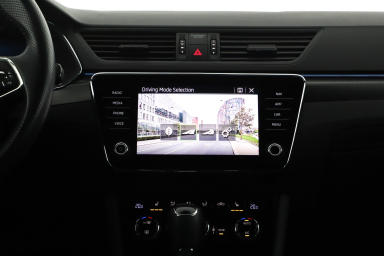 Škoda Superb - 2024