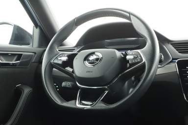 Škoda Superb - 2024