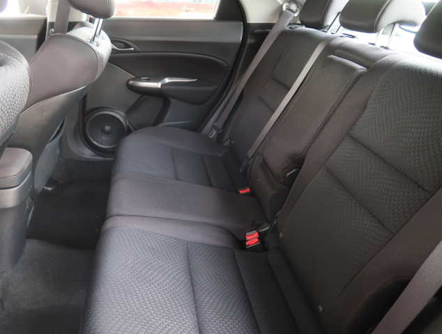 Honda civic outlet 2010 isofix