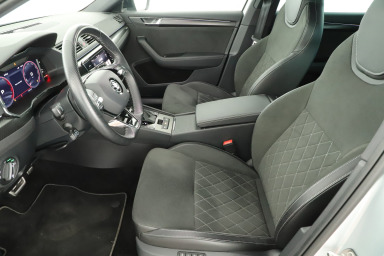 Škoda Superb - 2024