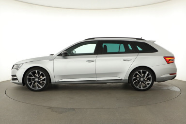 Škoda Superb - 2024