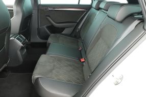 Škoda Superb - 2024