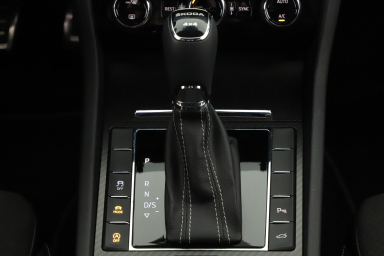 Škoda Superb - 2024