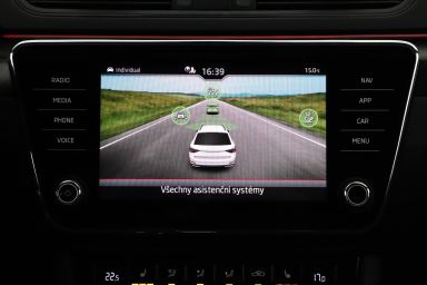 Škoda Superb - 2024