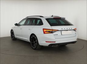 Skoda Superb - 2024