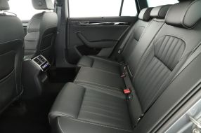 Škoda Superb - 2024
