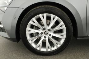 Škoda Superb - 2024