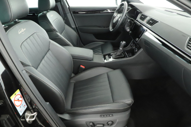 Škoda Superb - 2024