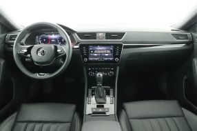 Škoda Superb - 2024